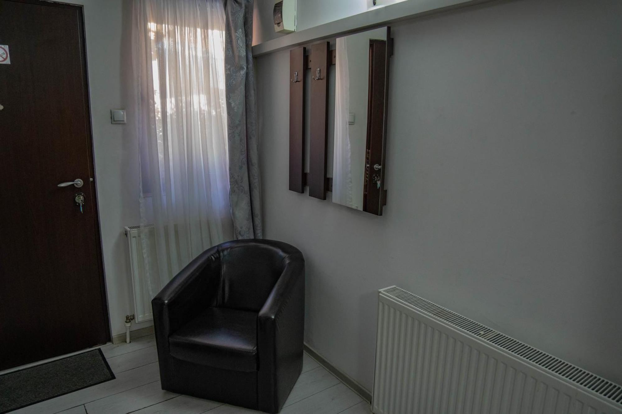 Casa Alis Hotell Oradea Eksteriør bilde