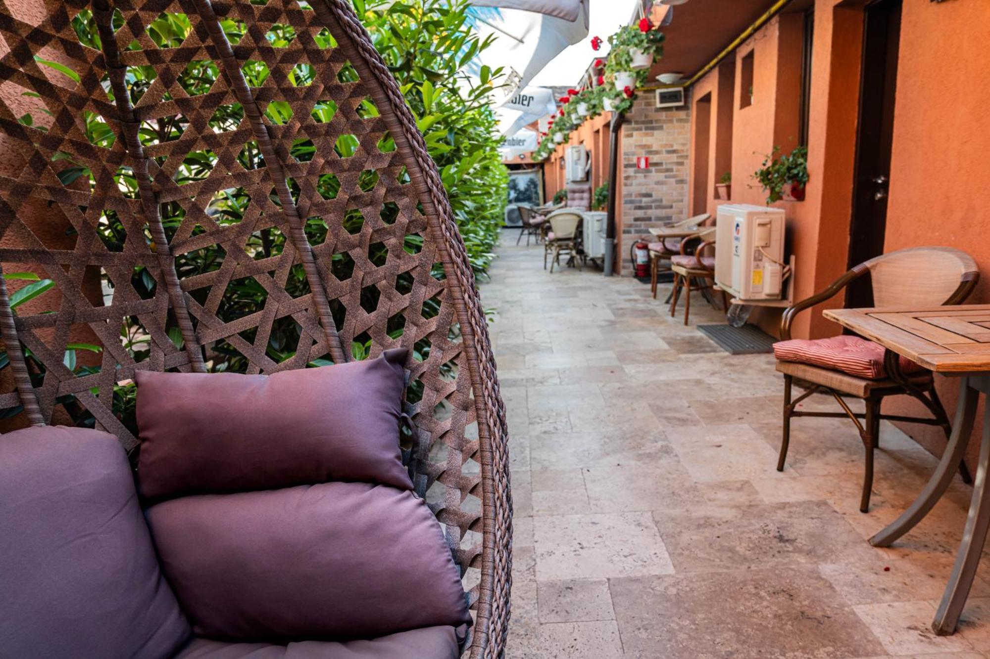 Casa Alis Hotell Oradea Eksteriør bilde