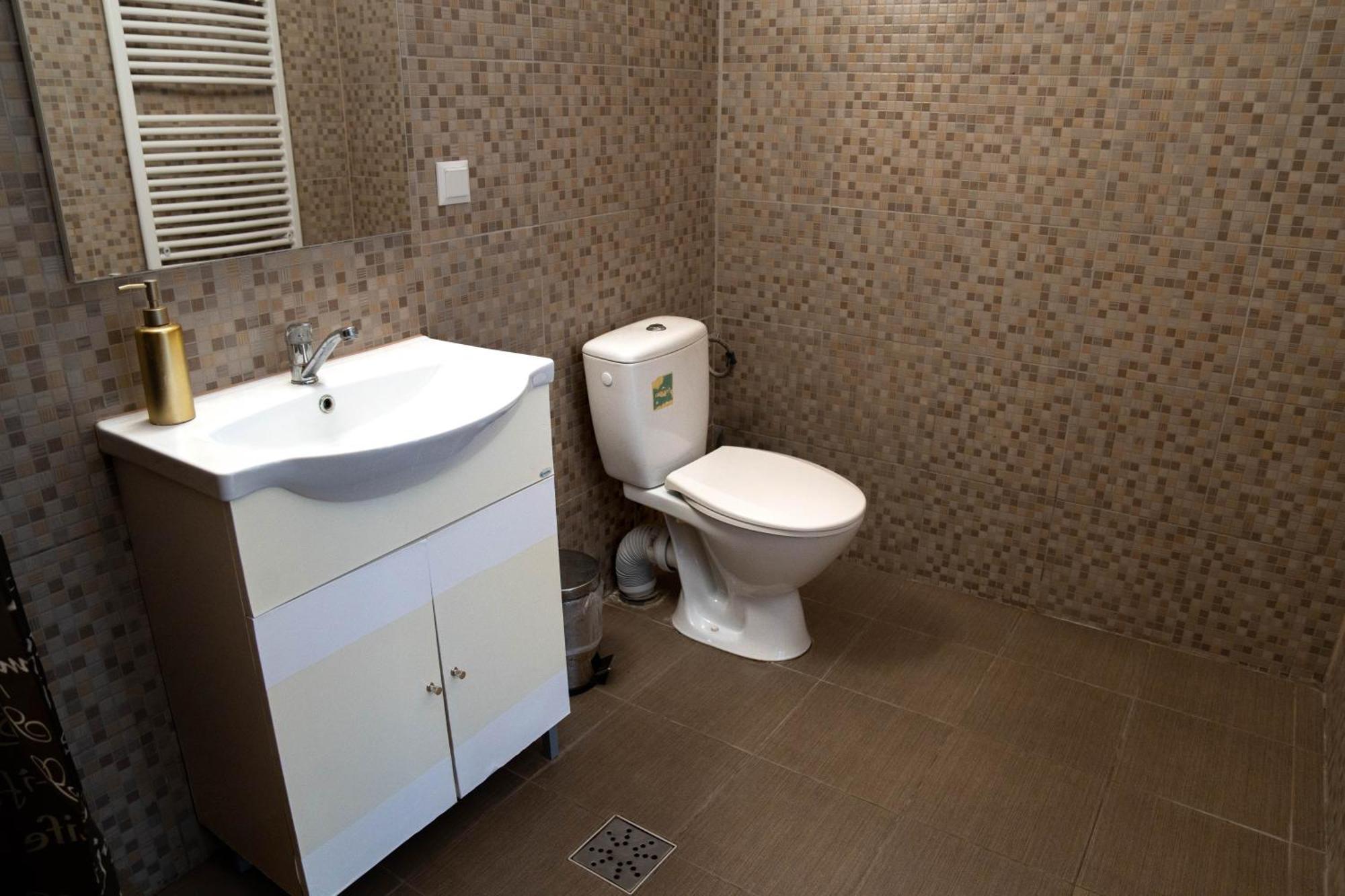 Casa Alis Hotell Oradea Eksteriør bilde