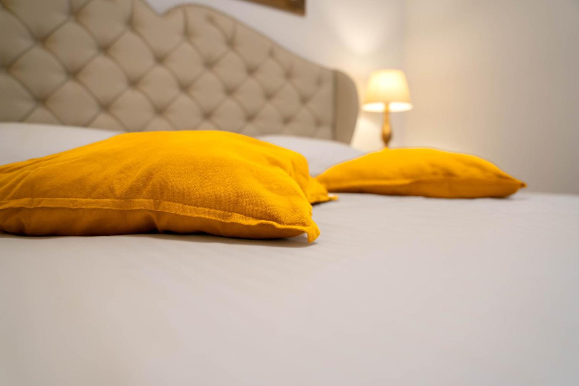 Casa Alis Hotell Oradea Eksteriør bilde