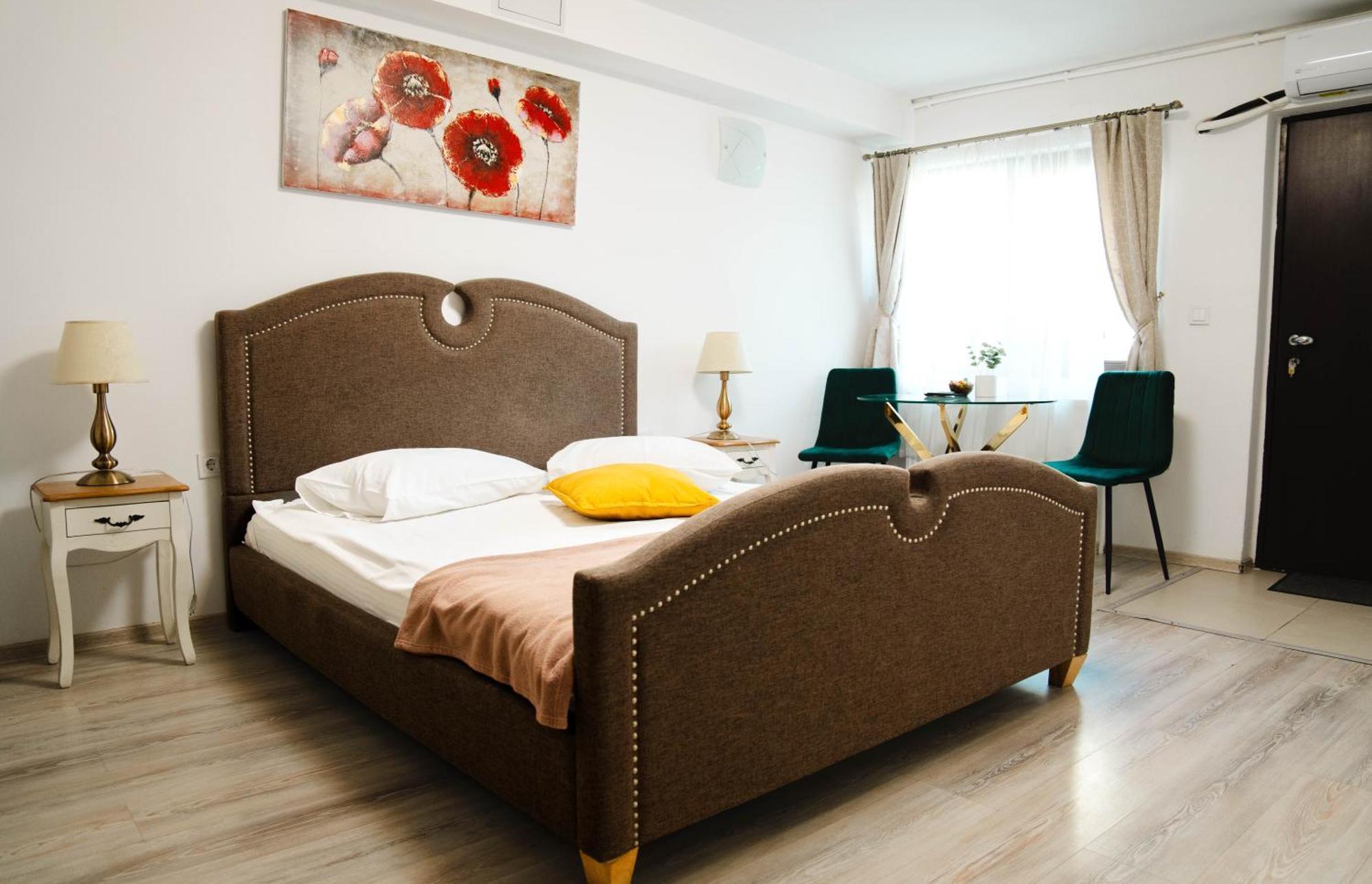 Casa Alis Hotell Oradea Eksteriør bilde