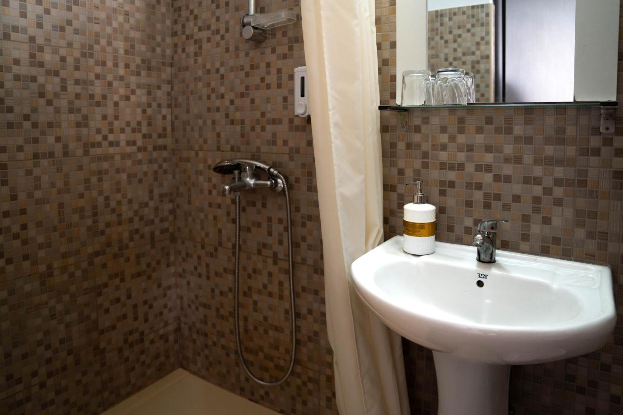Casa Alis Hotell Oradea Eksteriør bilde